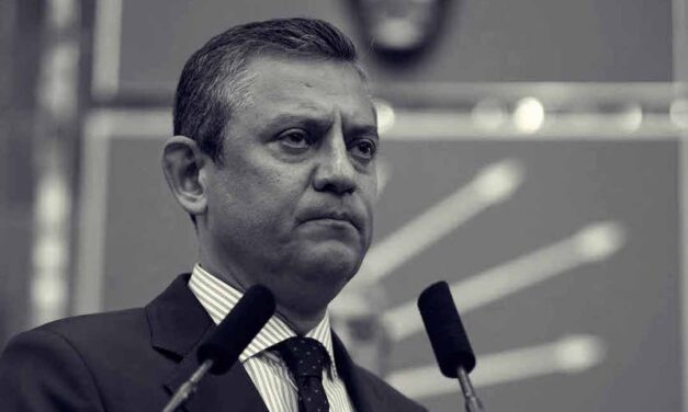 Alçaklık