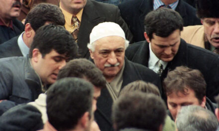 FETÖ’NÜN AVLAMA SANATI VE KRİPTO FETÖ’CÜLER