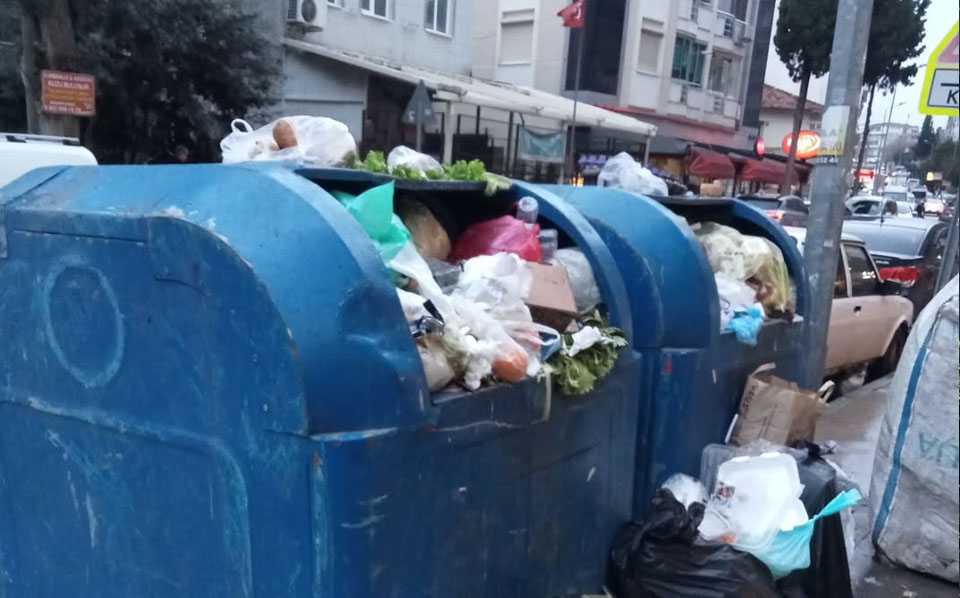 SAVUNMA HAKKI OLMAYAN BİRİNİN ARKASINDAN KONUŞMAM!
